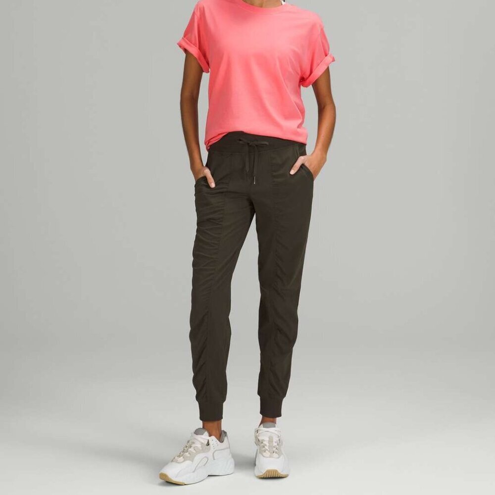 NWOT Lululemon Dance Studio Mid-Rise Jogger